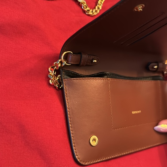 Burberry Logo Women's PVC
Leather Chain/Shoulder Wallet Brown,Multi... BF570741 - Picture 5 of 9